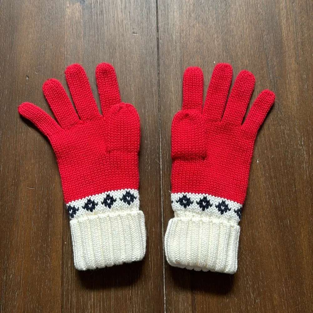 New without tag size 6-8 Janie and Jack fair isle red cotton knit gloves